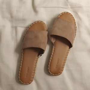 Old navy taupe slides